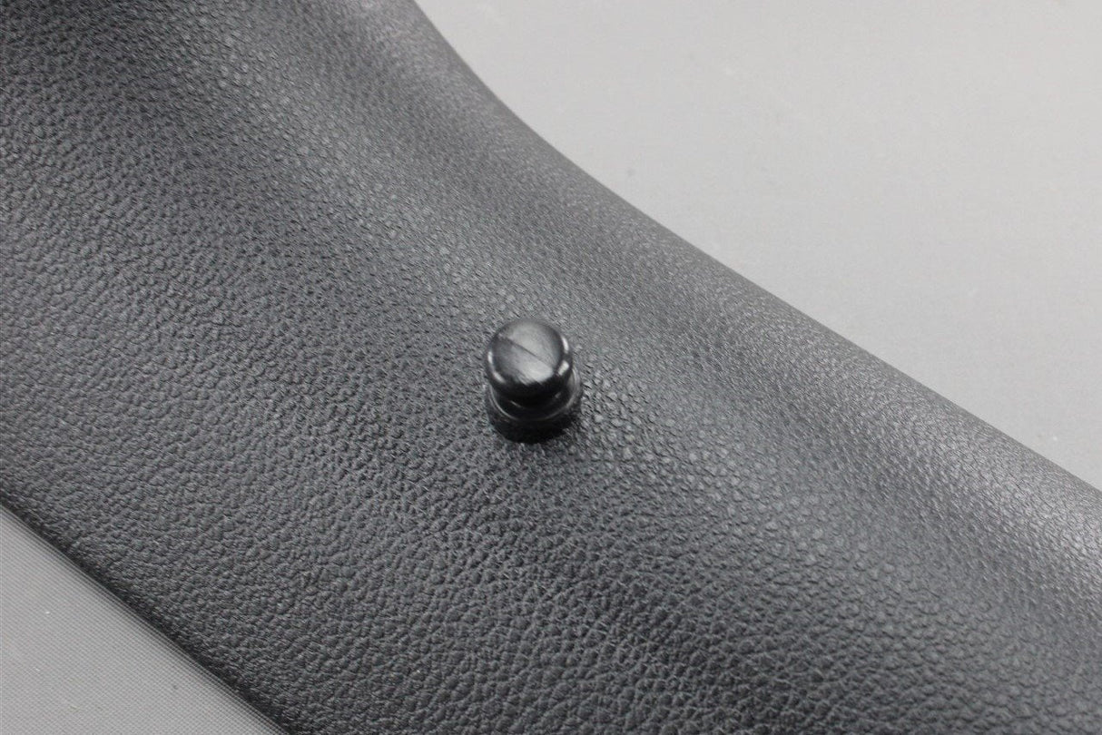 VW Tiguan 2016-on parcel shelf holding trim (right) 5NA867704B 82V