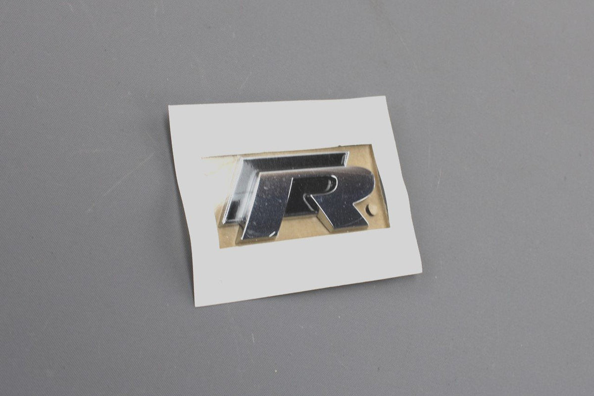 VW Golf MK7 MK7.5 Scirocco T-Roc rear R badge emblem 1K8853675K FOD, view 1