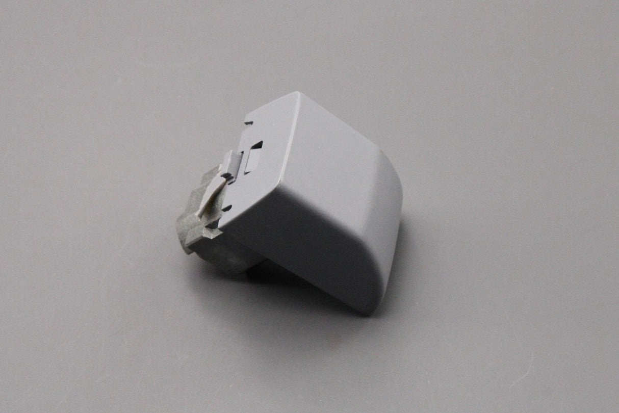 Range Rover 2010-2012 door handle key cap cover (front right) LR011204