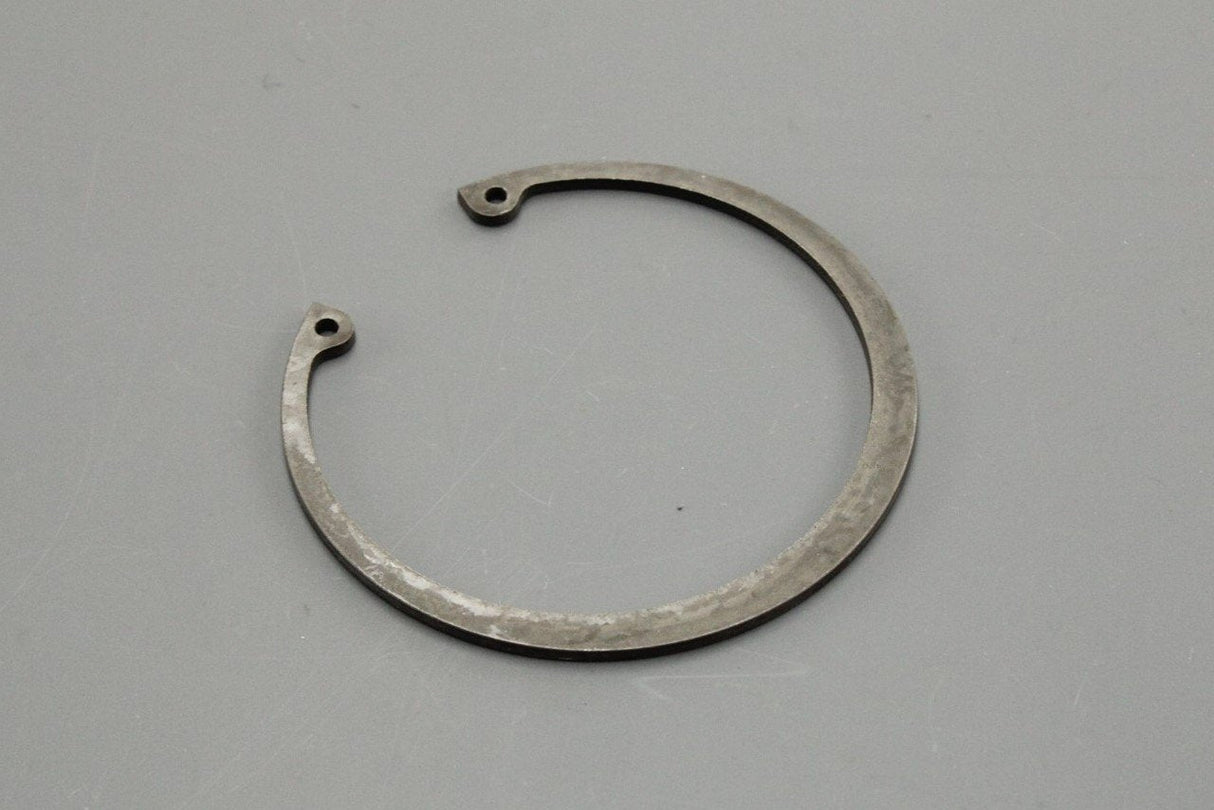 Honda circlip (84mm) 90681-SMJ-G00