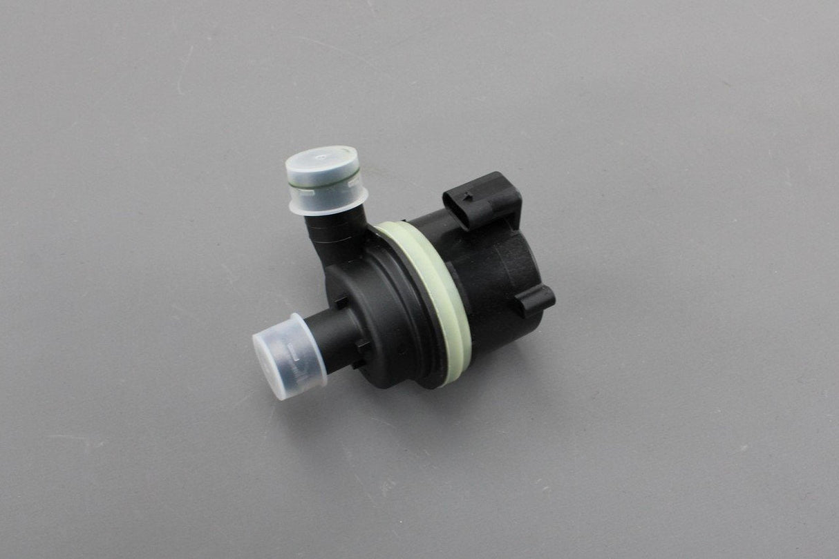 VW Polo Audi A1 RS4 RS6 Skoda SEAT additional coolant pump 6R0965561A