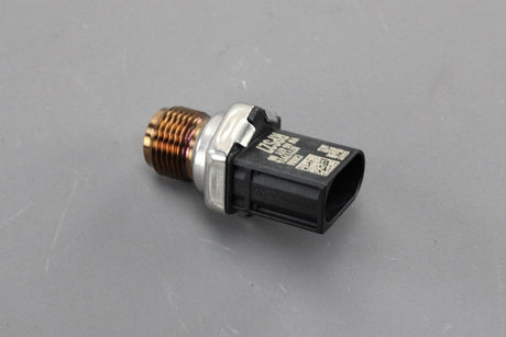VW Golf Audi A3 Skoda SEAT fuel pressure sensor (2.0 TDI) 05L906054A