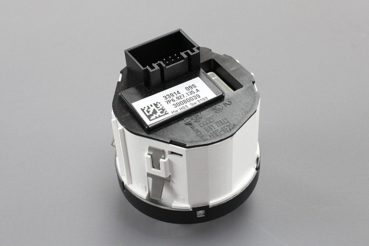 VW Touareg 2011-14 control switch for air suspension 7P6927135A WHS