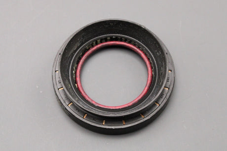 Land Rover Range Rover transmission output shaft oil seal kit LR049886
