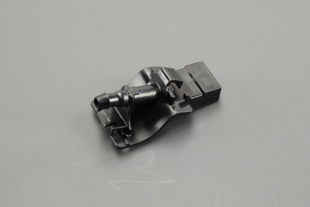 ショーワ出品 Windshield Washer Nozzle Toyota Genuine Toyota Washer Nozzle