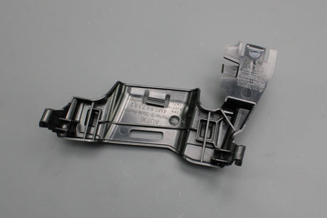 Audi Q7 2016-on b-pillar interior trim bracket (right) 4M0867192