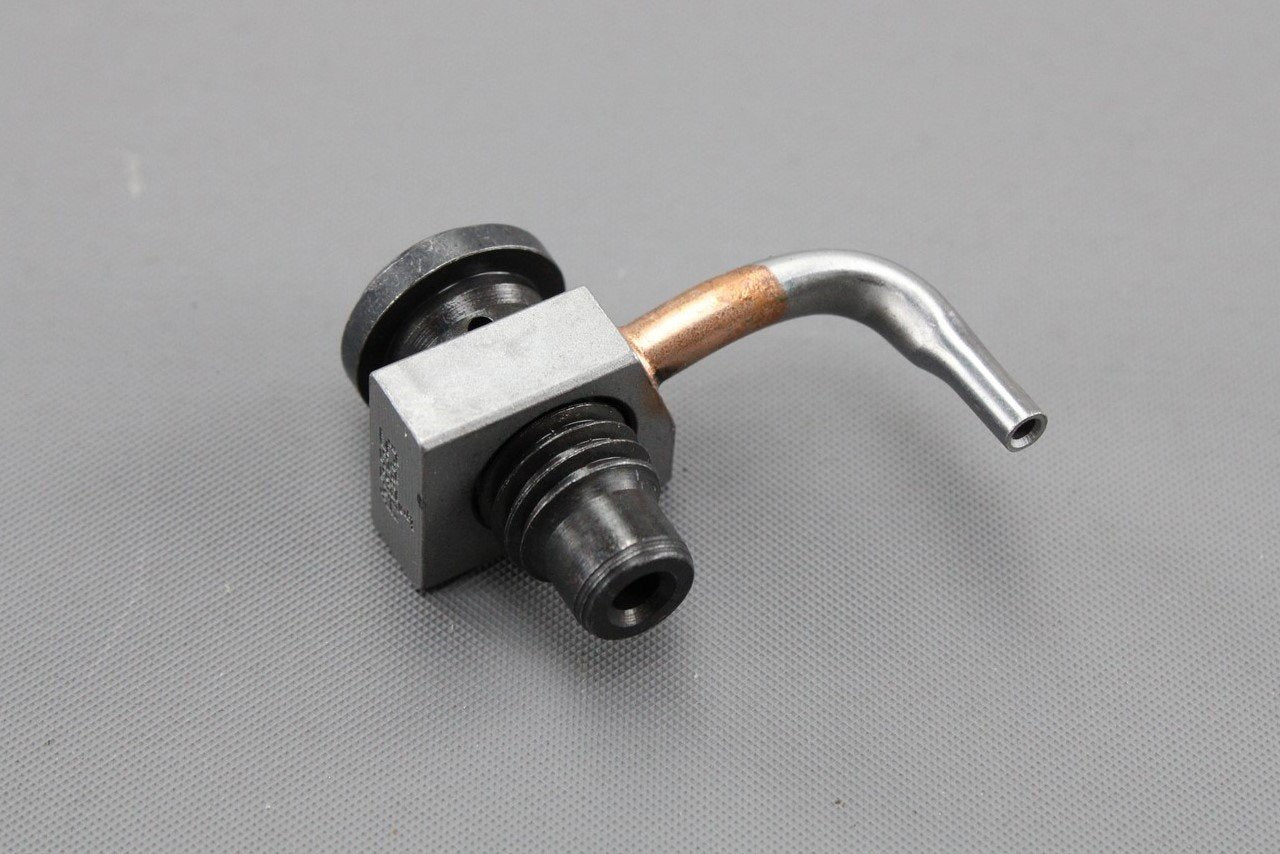 VW Audi Skoda SEAT Oil Spray Jet 1 6 2 0 TDI M10 x1 038103157C VW Audi Skoda SEAT Oil Spray Jet 1 6 2 0 TDI M10 x1 038103157C