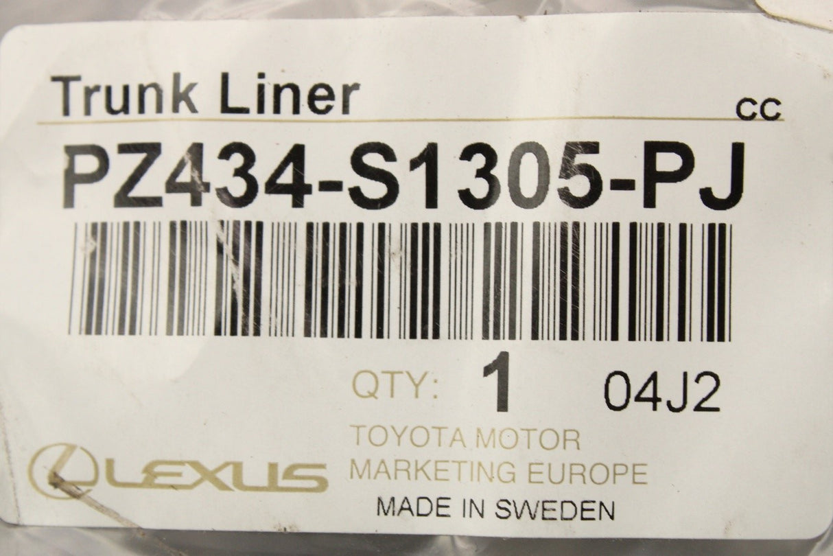Lexus GS 2012-2018 accessory boot liner (hybrid) PZ434-S1305-PJ