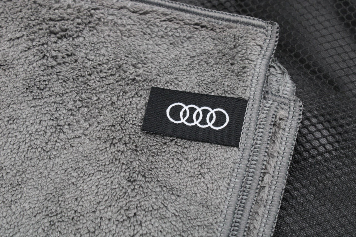 Audi accessory universal microfibre cleaning cloth 4K4096325