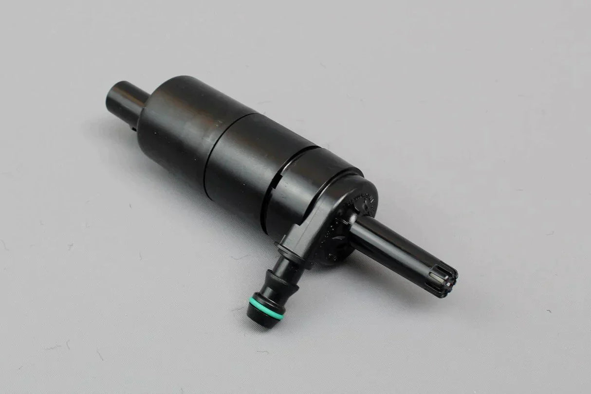 VW Audi Skoda SEAT headlight washer pump 3B7955681