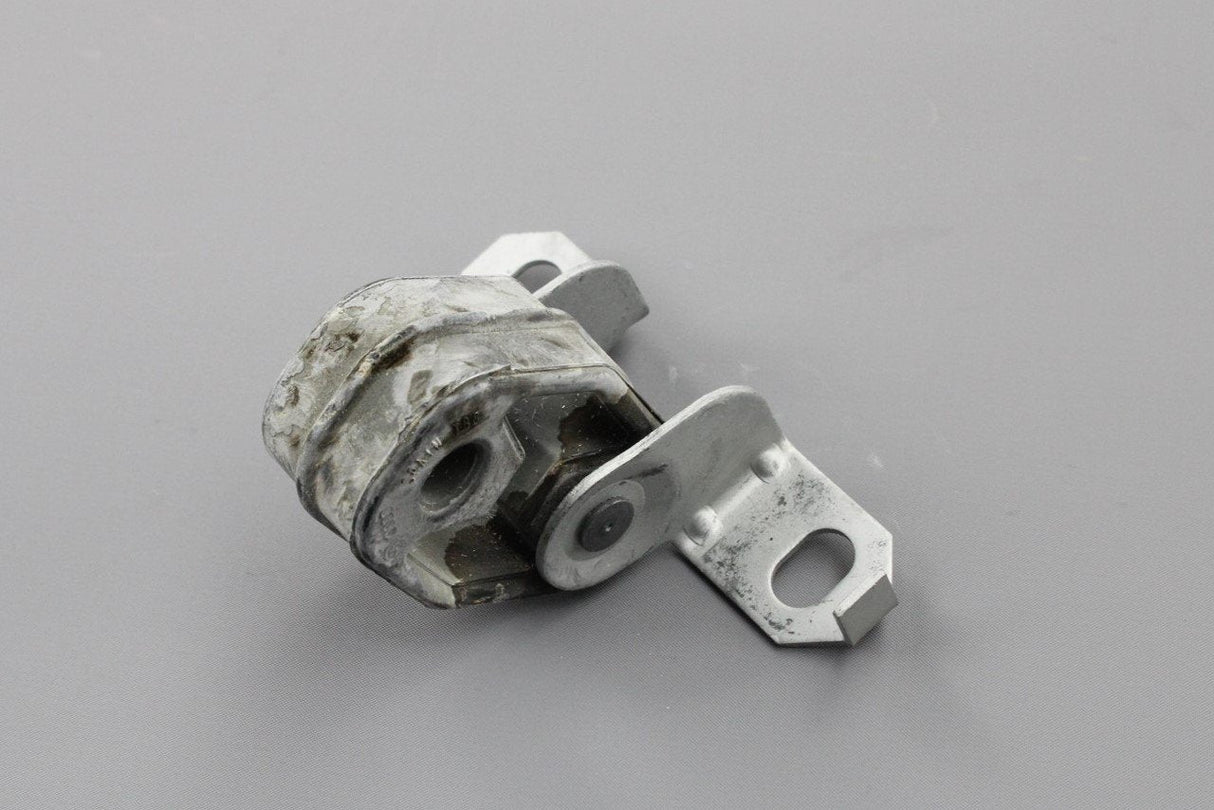 VW Golf MK4 Bora Audi A3 Skoda SEAT Rear exhaust hanger 1J0253144