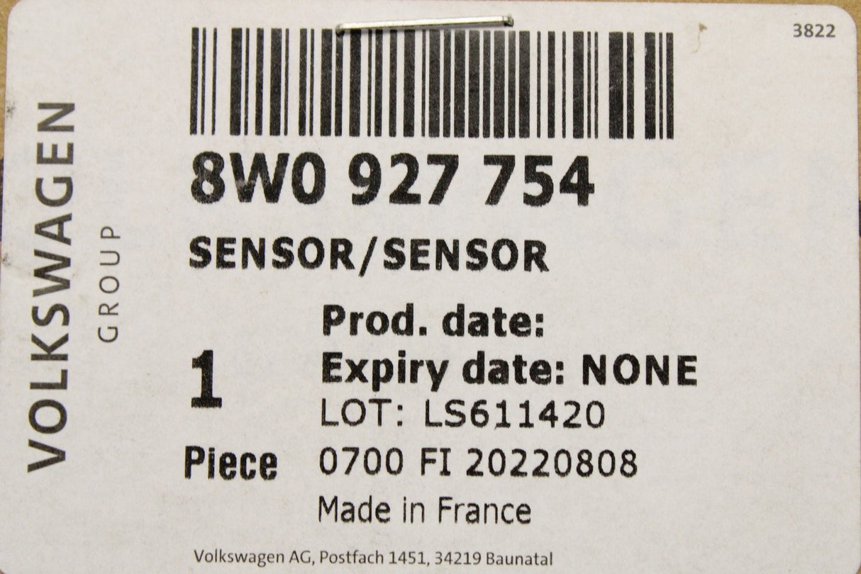Audi A4 A5 Q5 RS4 RS5 door handle keyless entry sensor 8W0927754
