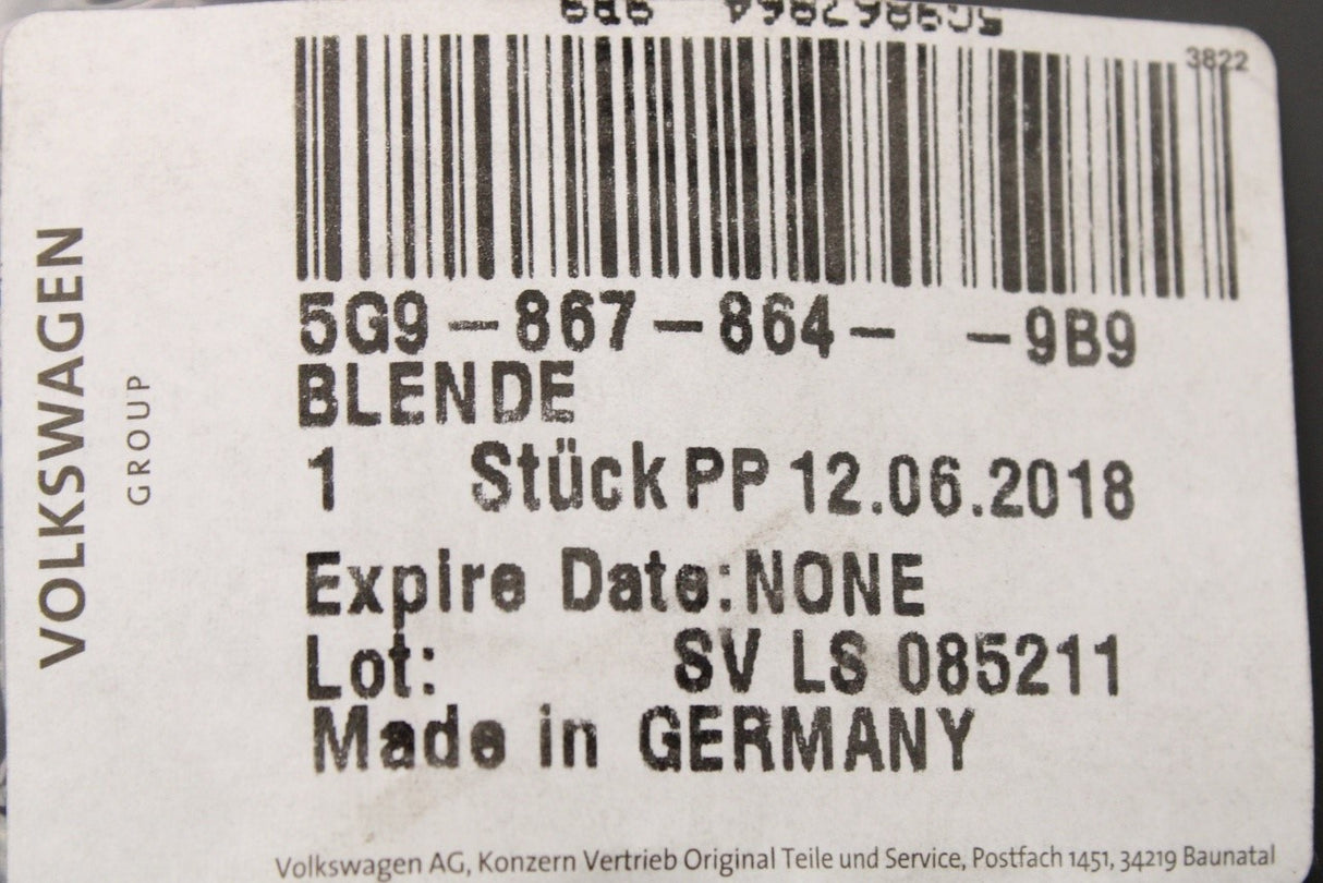 VW California Caravelle Golf Tiguan 230v outlet trim 5G9867864 9B9