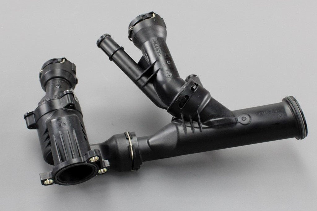 VW Audi Skoda SEAT coolant thermostat housing (1.6 2.0 TDI) 04L121026Q