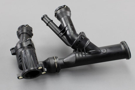 VW Audi Skoda SEAT coolant thermostat housing (1.6 2.0 TDI) 04L121026Q