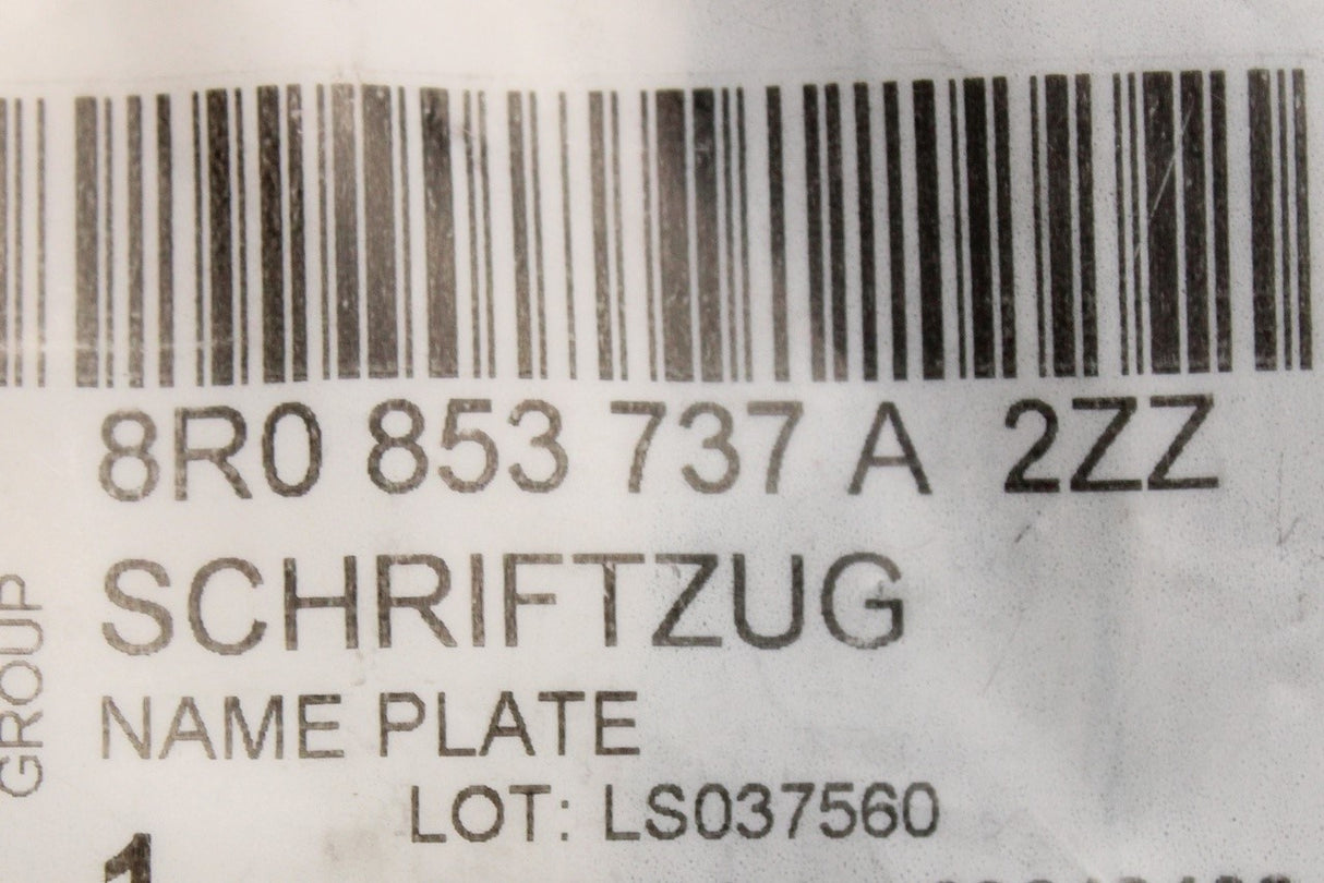 Audi A1 Q2 Q3 19-on Q5 R8 13-15 Quattro badge emblem 8R0853737A 2ZZ