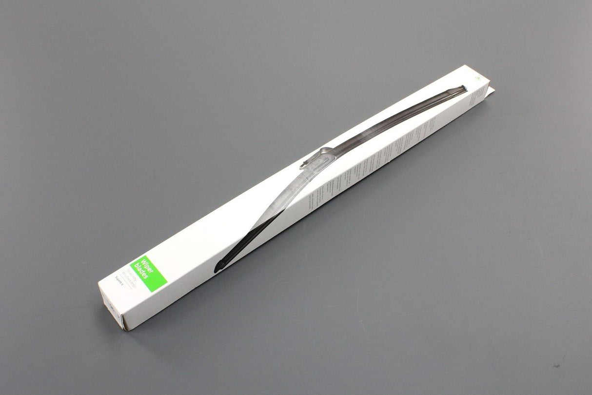 Skoda Superb 3T 08-15 front aero windscreen wiper blades (RHD) 3T2998001