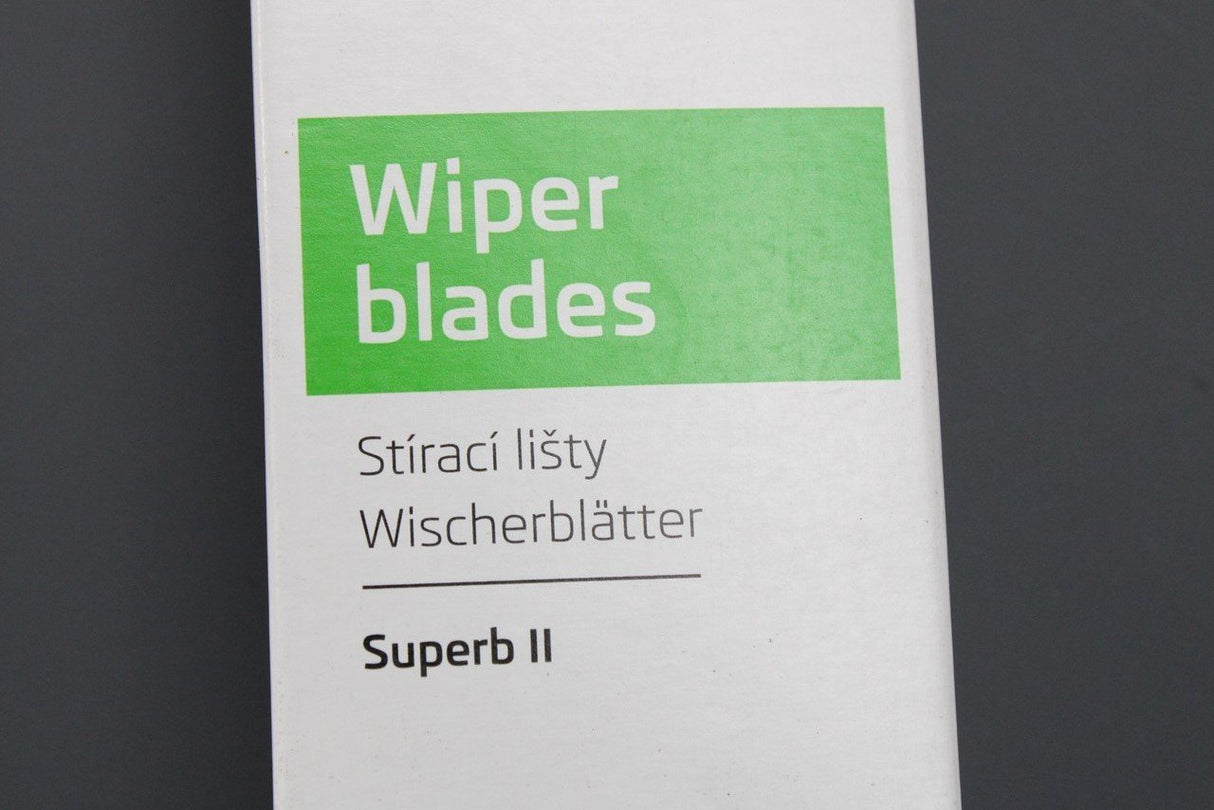 Skoda Superb 3T 08-15 front aero windscreen wiper blades (RHD) 3T2998001