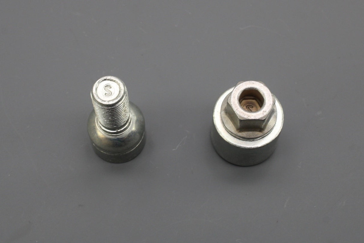 Audi A4 A5 A6 A7 A8 locking wheel nut with key code S 4F0698139B 816