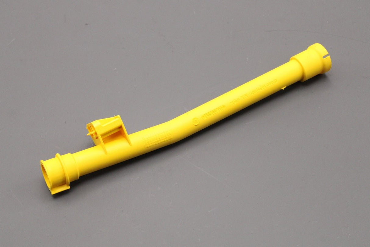 VW Passat Audi A4 Skoda SEAT 1997-2014 dipstick guide (upper) 06B103663G