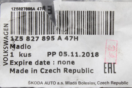 Skoda Fabia 5J Octavia 1Z Yeti Interior boot lid handle 1Z5827895A 47H