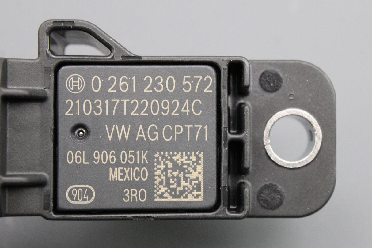 VW Audi Skoda SEAT CUPRA 2.0 2.5 TSI intake manifold sensor 06L906051K