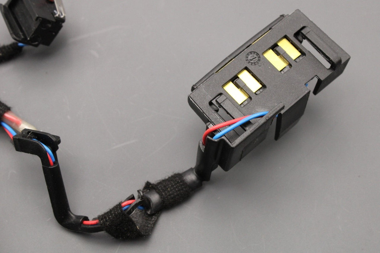 Audi A4 S4 A8 S8 RS4 2001-10 number plate light wiring harness 8E0971145