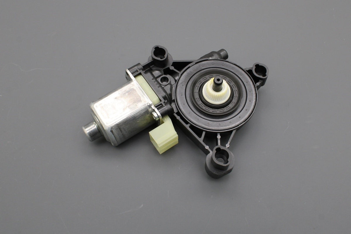 Audi A4 A6 e-tron Q6 e-tron rear window regulator motor (right) 8W0959812, view 1