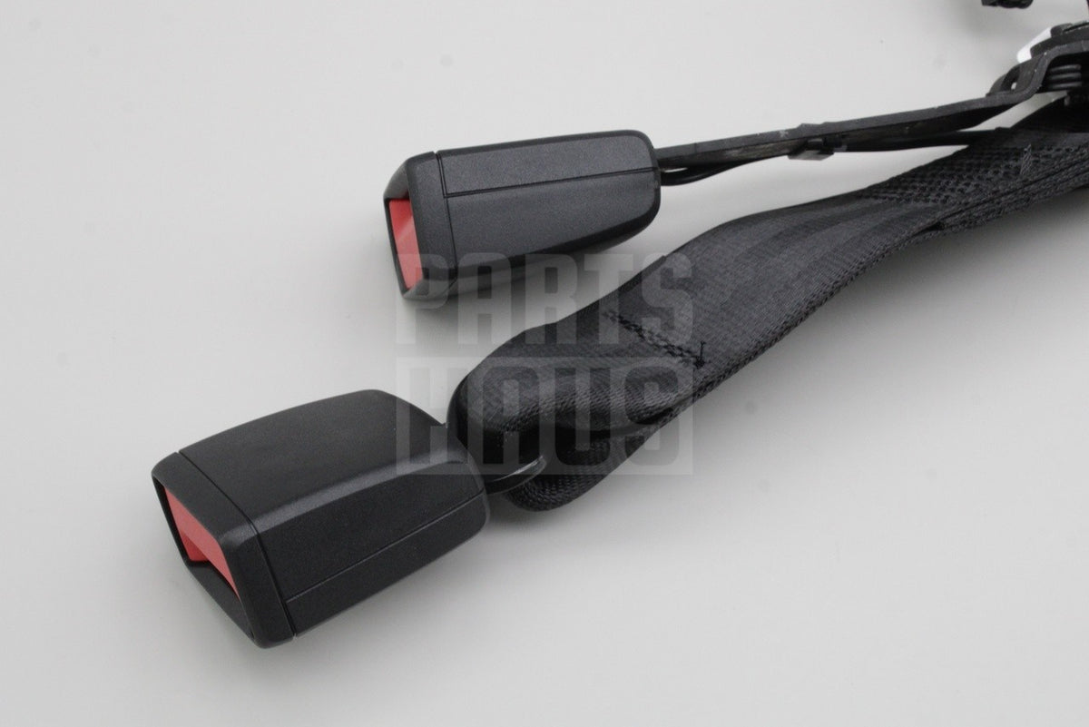 Skoda Karoq 2018-on double seat belt latch 57A857739A MNB