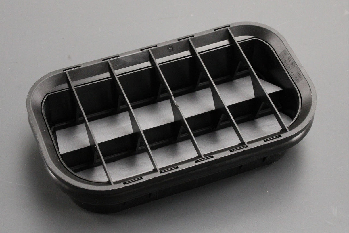 Audi A2 A4 A6 Q7 TT RS4 TTRS body vent grille trim 4A0819181A