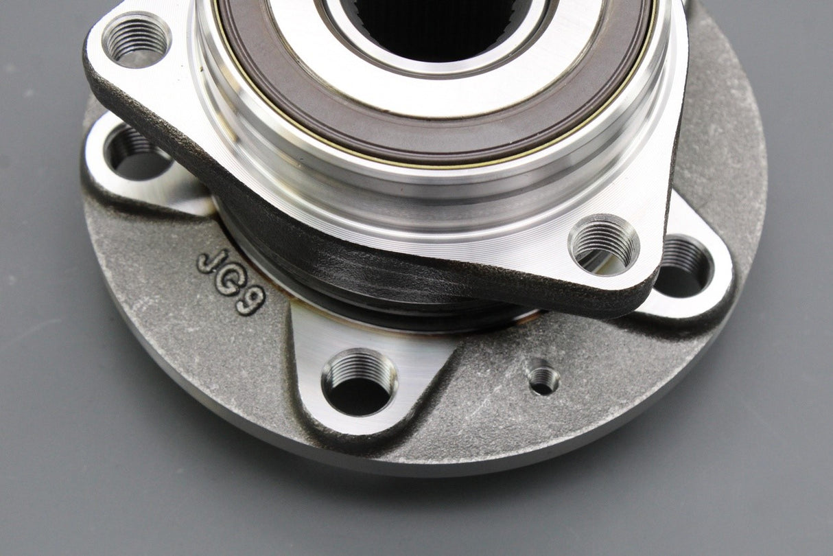 VW Audi Skoda SEAT CUPRA front wheel hub with bearing (x1) 5WA407621B