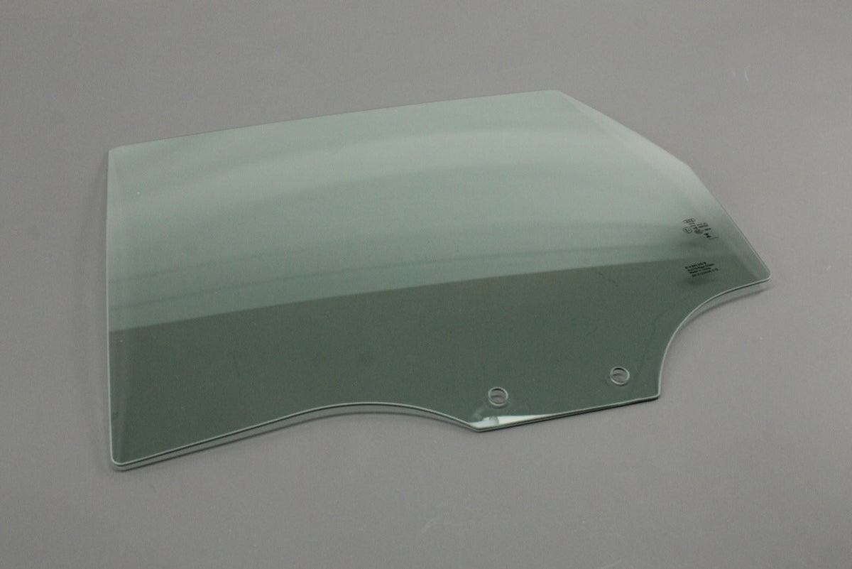 Audi Q2 2017-on rear door window glass (left) 81A845205B, view 1