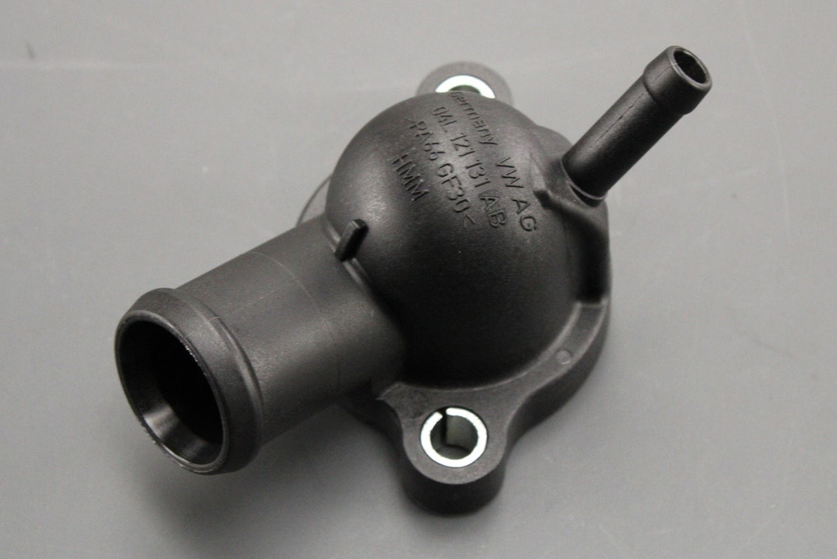 VW Audi Skoda SEAT 2.0 TDI coolant flange connection 04L121131AA