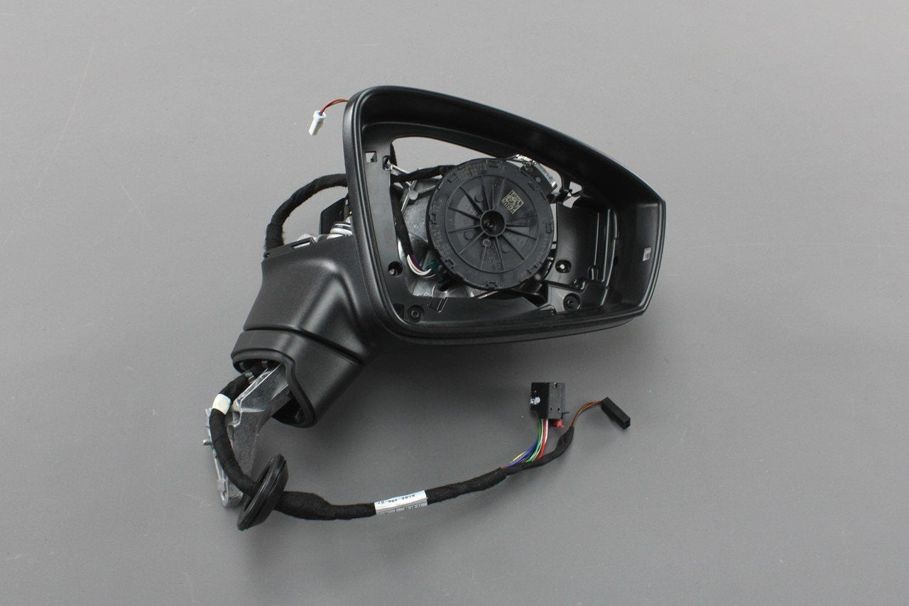 VW Tiguan 2023-on exterior wing mirror housing (right) 5NC857508AJ