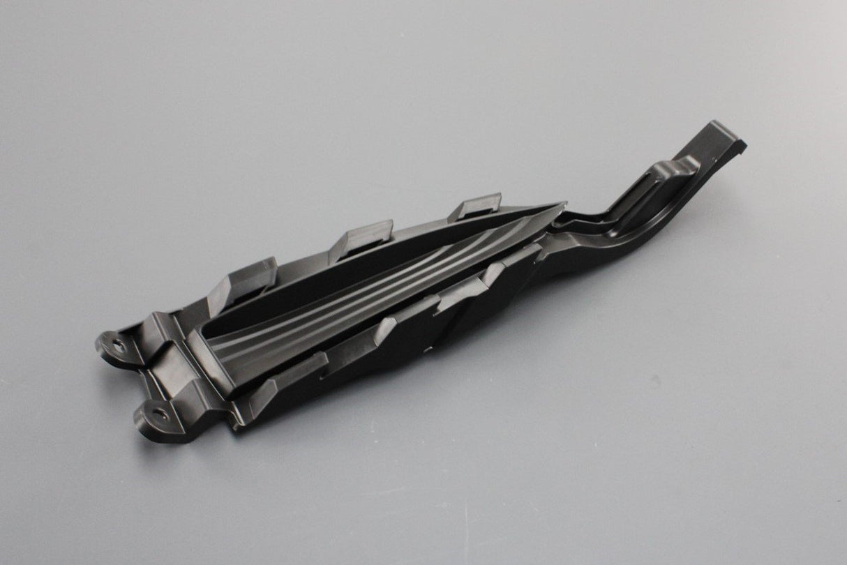Toyota Lexus front bumper cover (right) 52437-78010