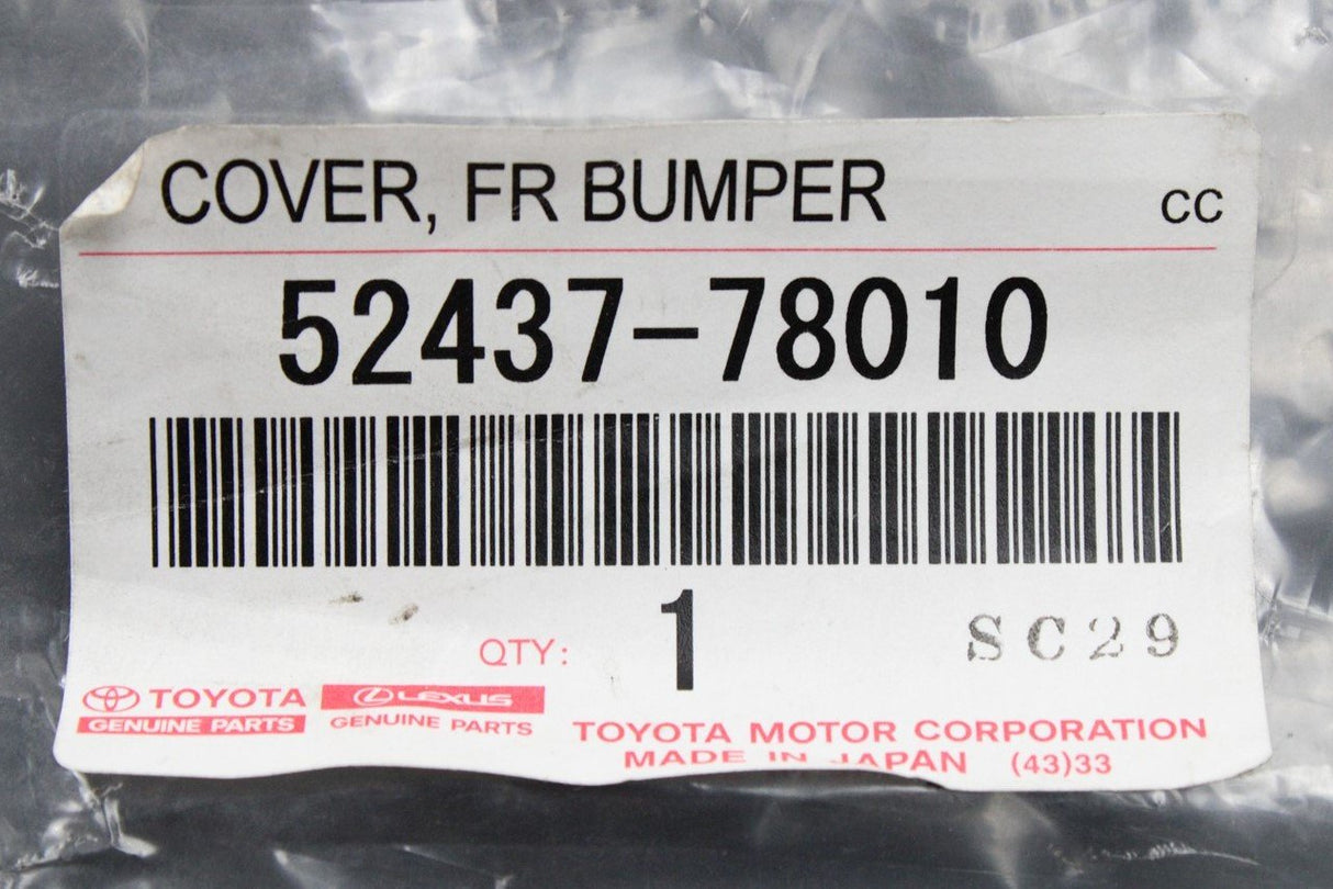 Toyota Lexus front bumper cover (right) 52437-78010