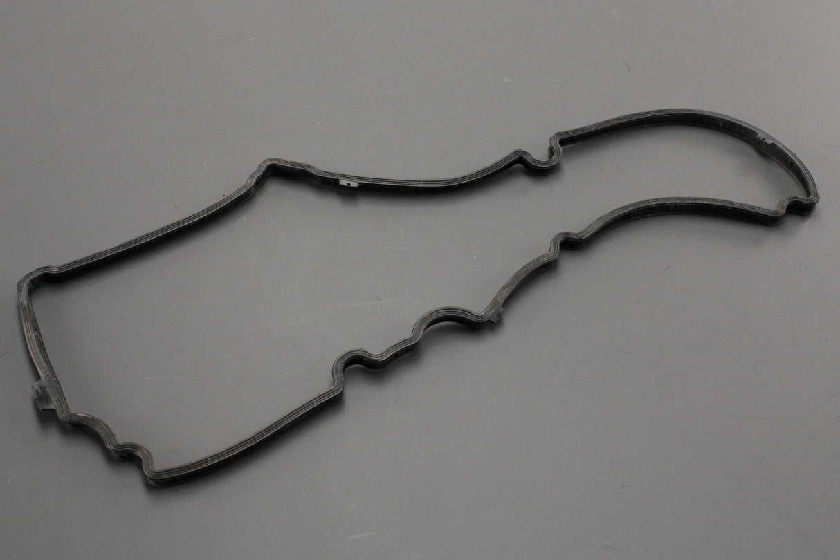 VW Audi Skoda SEAT 2.0 TDI cylinder rocker cover gasket seal 04L103483