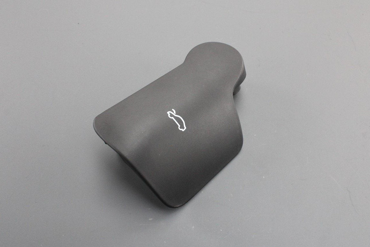 Audi A3 S3 8V 13-20 A4 A5 A6 A7 Q5 bonnet release handle 8T2823533C 4PK