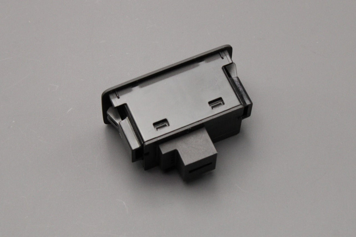 Audi A4 A6 A7 A8 Q3 Q5 Q7 RS4 RS6 RS7 07-18 boot lock switch 4G0959831A 5PR
