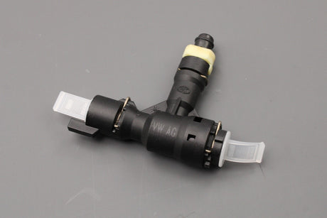 VW Crafter 2017-on clutch bleeder pipe assembly (4 motion) 2N0721468
