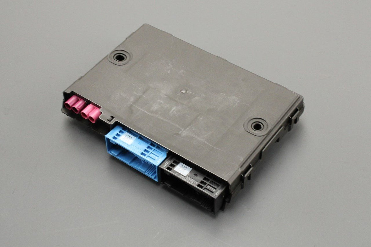 VW Touareg Audi A8 Q8 RS6 diagnostic interface for data bus 4N1907468BB