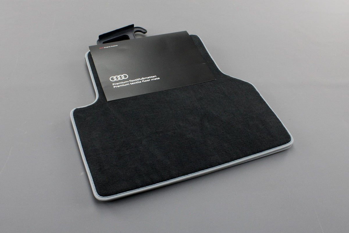 Audi Q3 2012-2018 rear premium floor mats (black/grey) 8U0061276 MNO, view 1