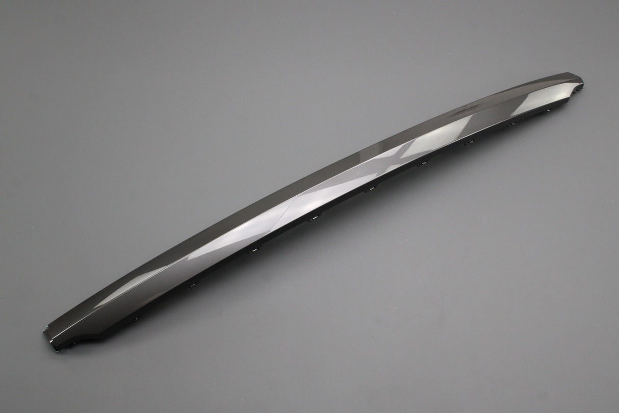 Audi Q8 2019-on rear bumper trim (centre) 4M8807791G 3HK
