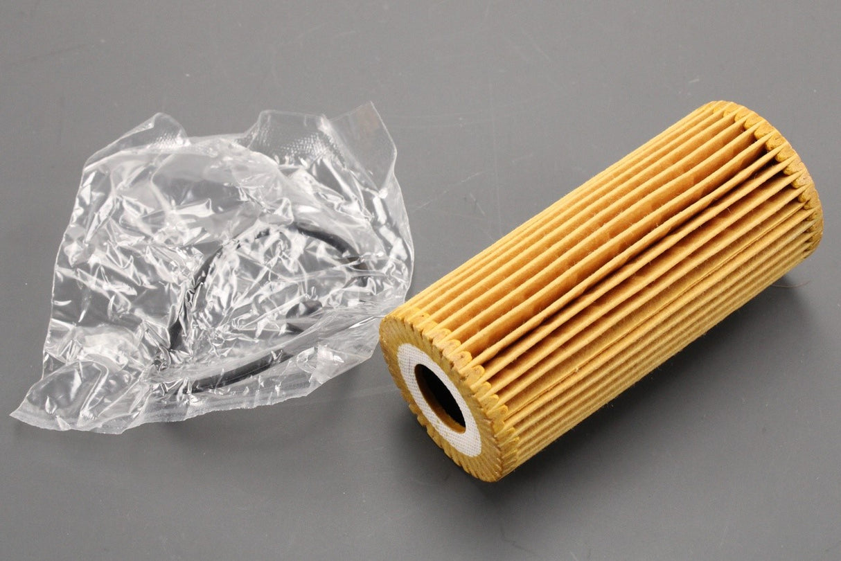 Mercedes-Benz engine oil filter element A640180010990