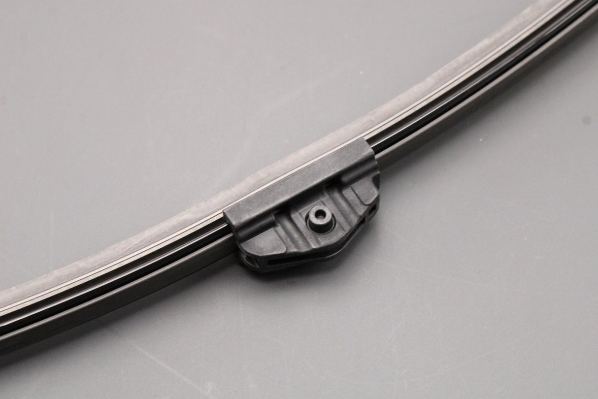 Audi Q7 2016-on rear wiper blade 4M0955425B