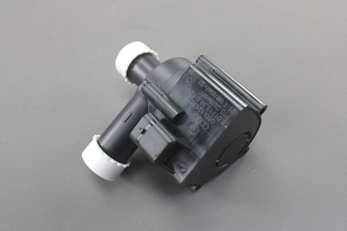 Audi A4 A5 A6 A8 Q5 RS6 RS7 additional coolant pump (Pierburg) 06D121601