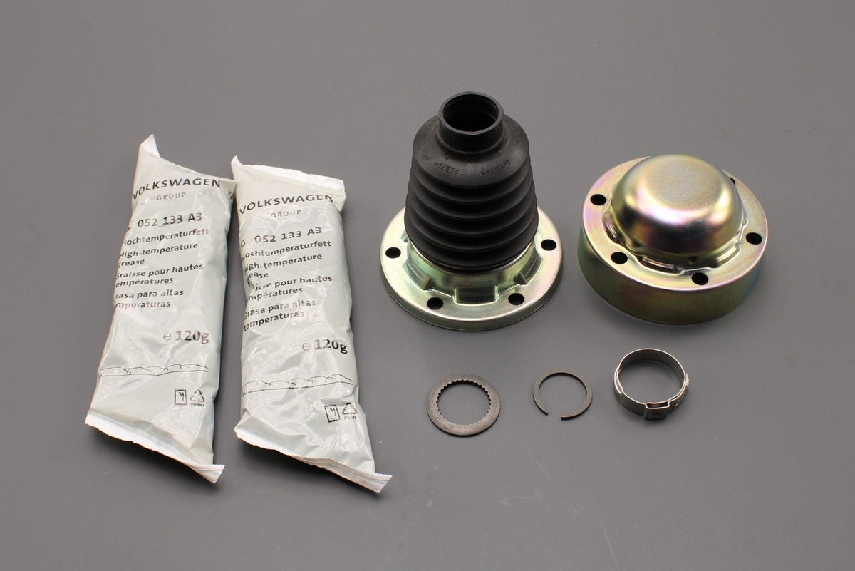 Audi A4 A5 S4 S5 RS5 2016-25 inner drive shaft boot kit (rear) 8W0598201, view 1
