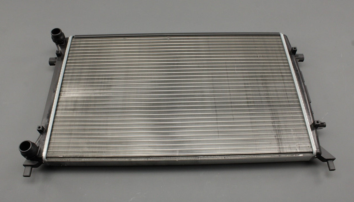 VW Eos 06-08 Golf SEAT Leon 1P 2.0 TSI coolant radiator 1K0121251CN