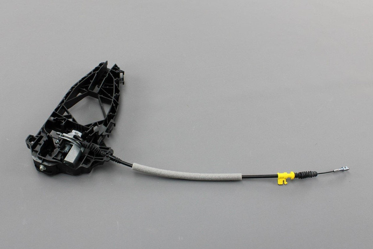 Audi A6 RS6 A7 RS7 Q8 e-tron door handle mounting bar (left) 4N0837811B, view 1