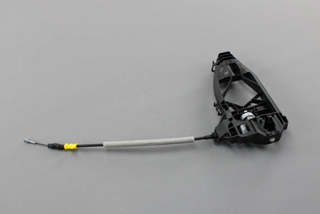 Audi A6 RS6 A7 RS7 Q8 e-tron door handle mounting bar (left) 4N0837811B